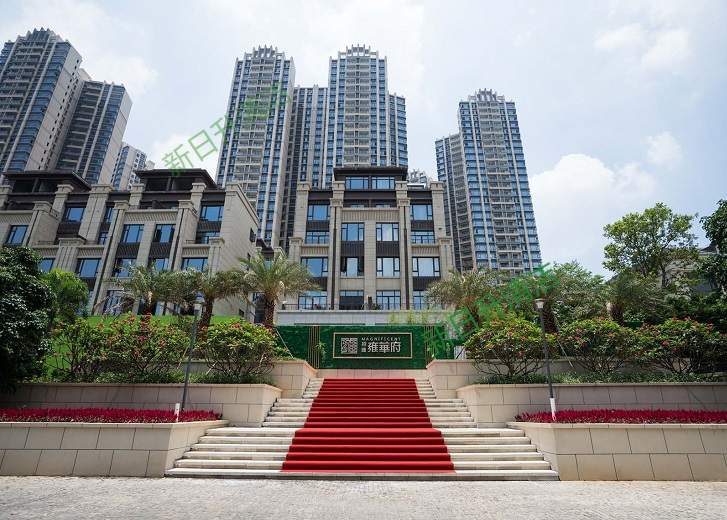 招商雍華府小區(qū)